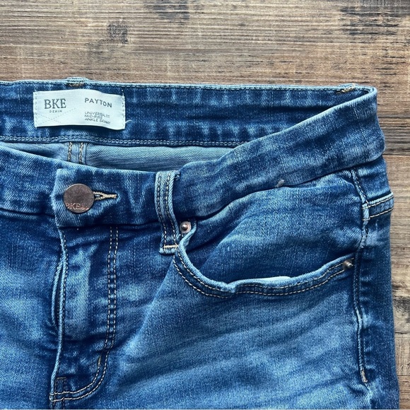 BKE Womens Payton Universal Fit Mid-Rise Ankle Skinny Jeans Distressed Sz  29x27 - Picture 2 of 9